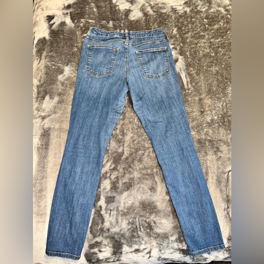 Universal Thread Jeans - Picture 2 of 4